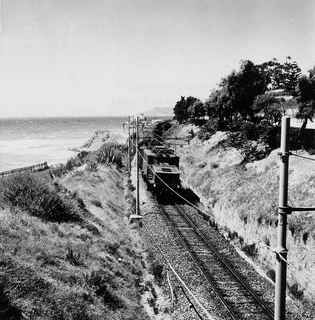#86 Train running on the Tyrrhenian coast railway, 1960s.