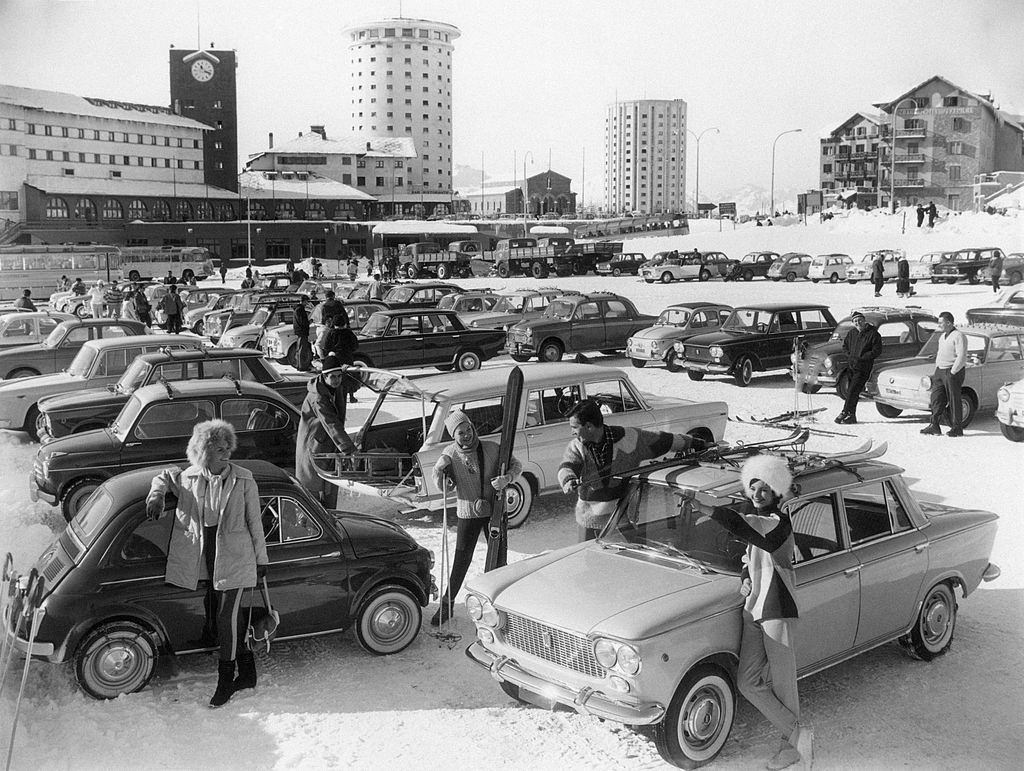 #98 People at the car park in Sestriere, 1960s.