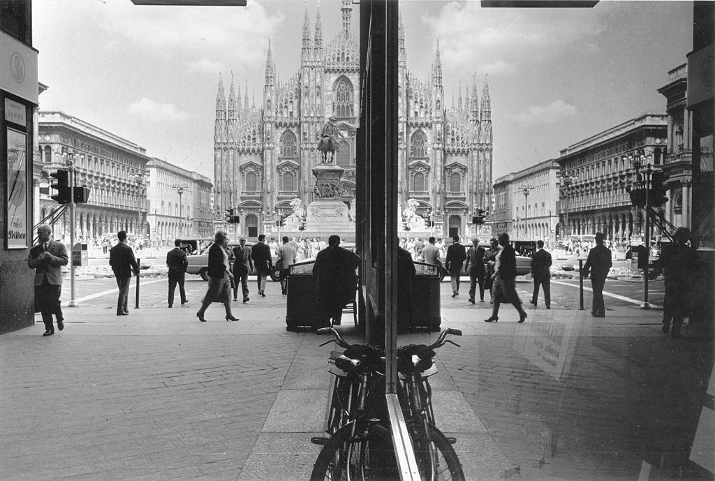 #37 Piazza del Duomo in Milan, 1960s.