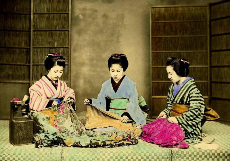 #23 Repairing kimonos in old Japan