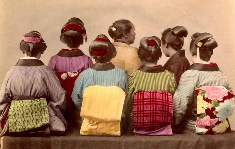 #26 The seven lucky hairstyles of old Japan