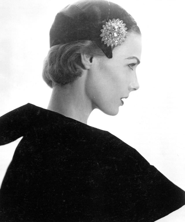 #22 Lillian Marcuson by Horst P. Horst, 1952