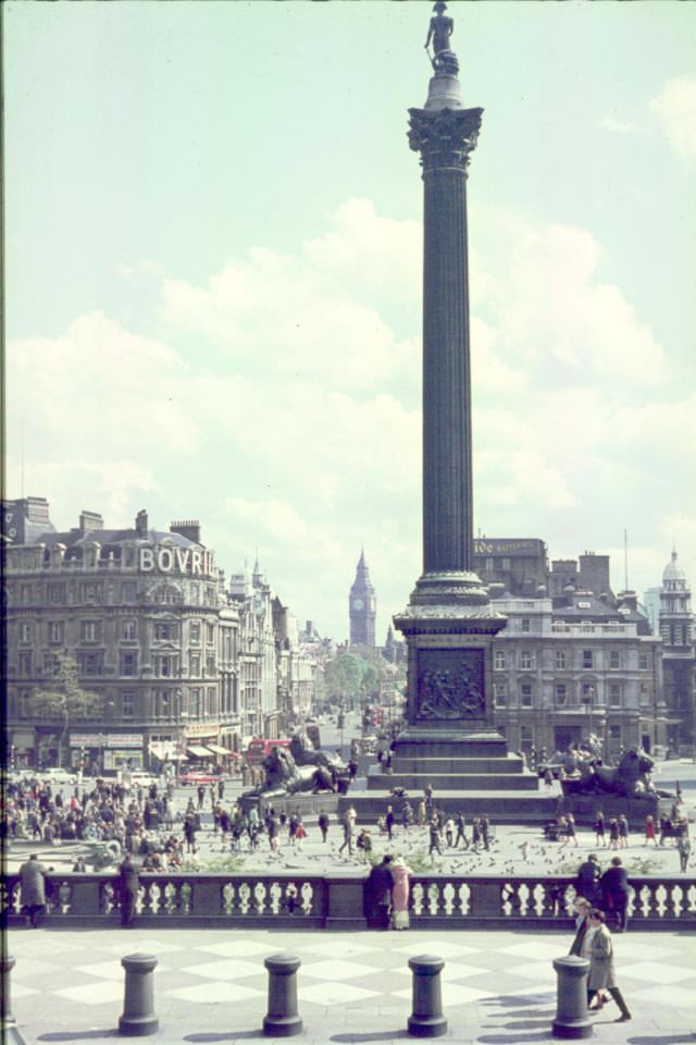 #19 Nelson’s Column, Trafalgar Square, 1967