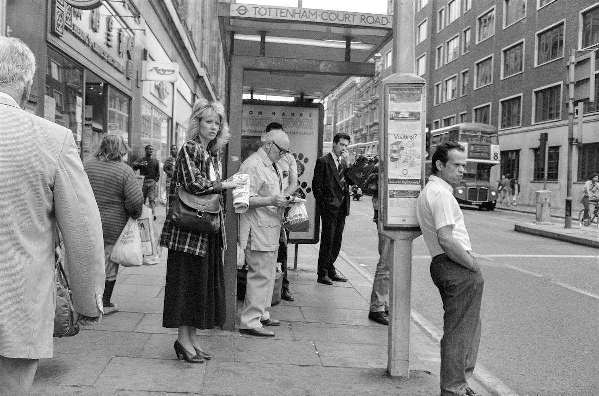 #33 Bus Stop, Bus, Tottenham Court Rd, Camden, 1990