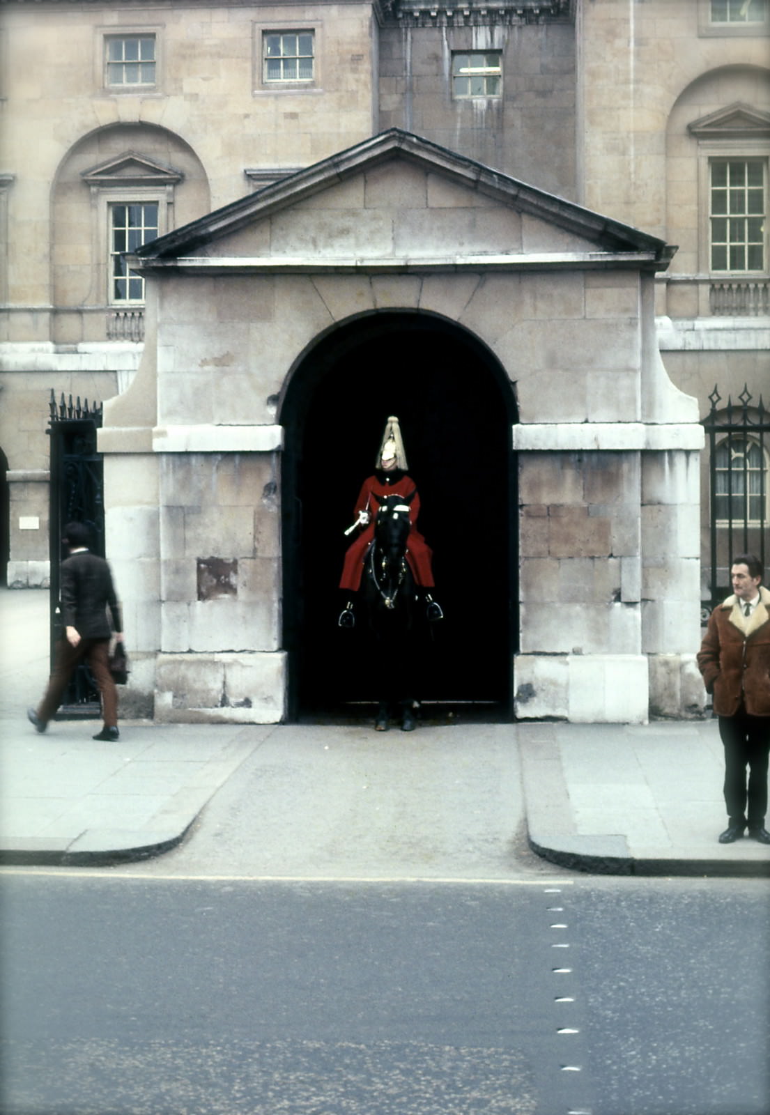 #53 London, 1971