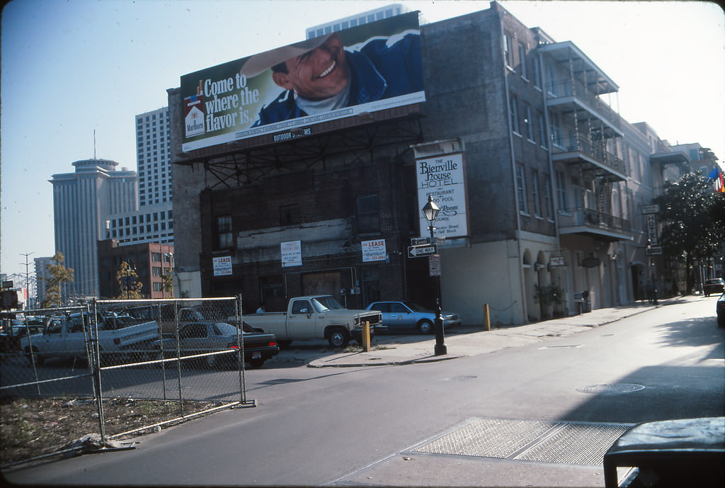 #80 Spanish Plaza along the Mississippi at Canal Street, New Orleans, 1990s