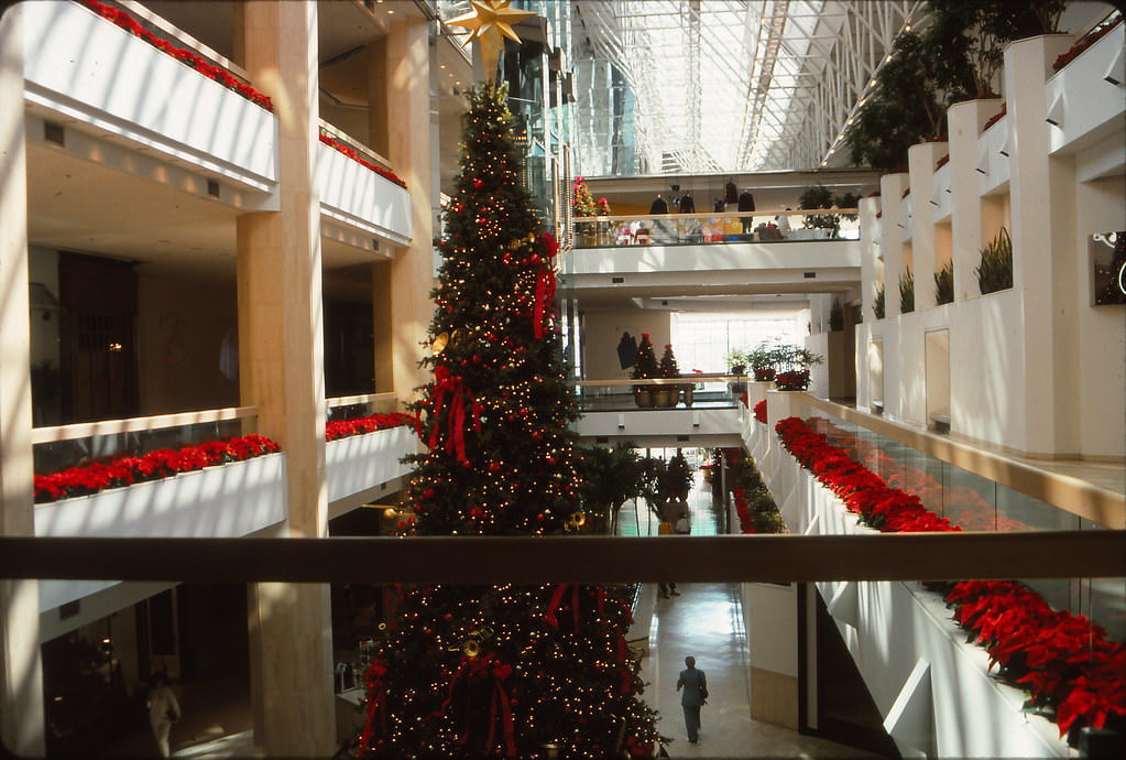 #9 Canal Place Mall-Downtown New Orleans, 1990s