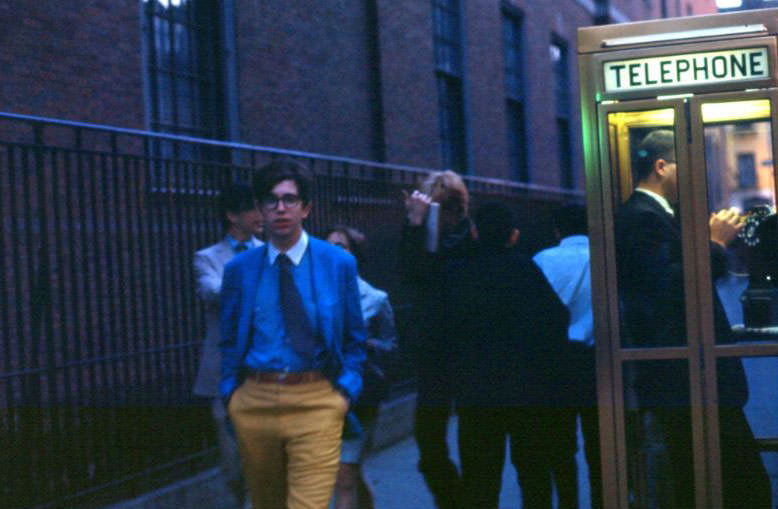 #18 New York street scene, June 1966