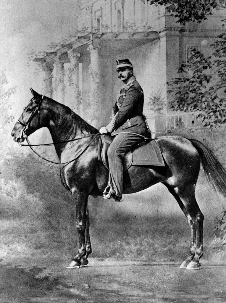 #33 Alexander II posing on the horse, 1861