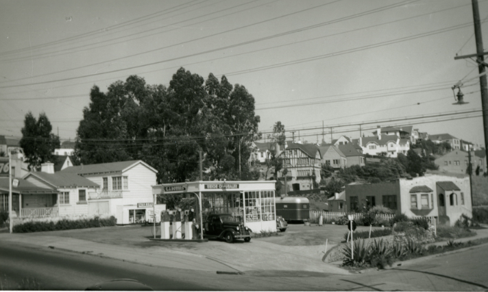 #30 C.J. Bowers Union Oil service station, possibly at 3761 Park Boulevard, 1940s
