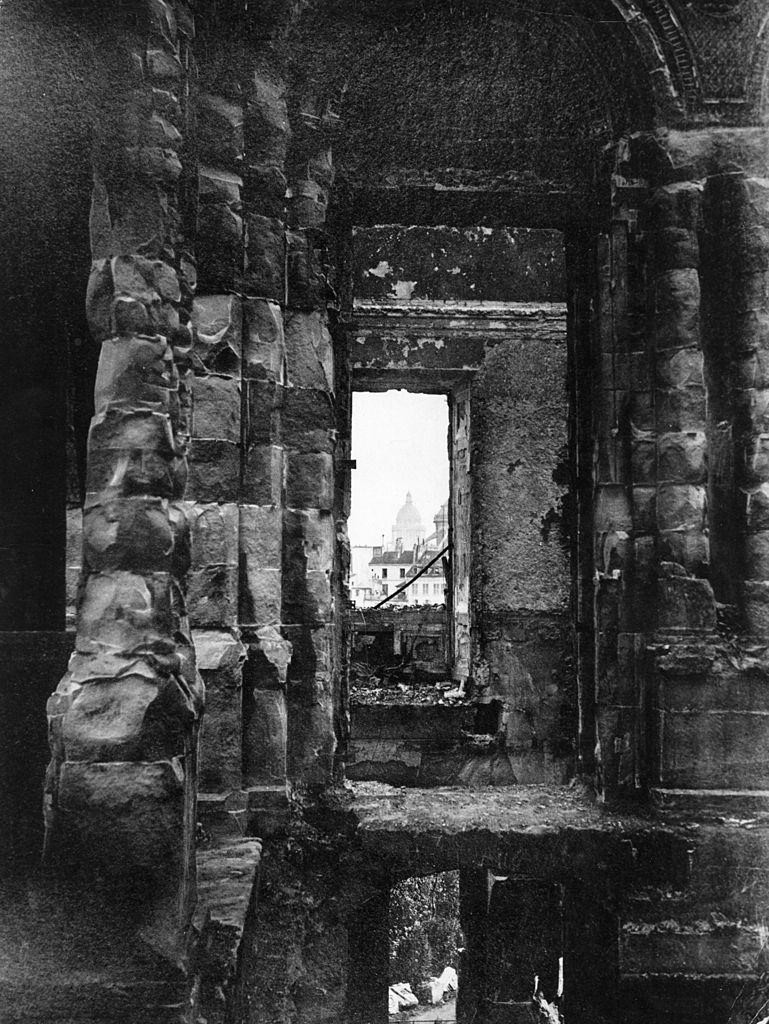 #15 View of the marble colonnade in the Tuileries Palace, 1871.