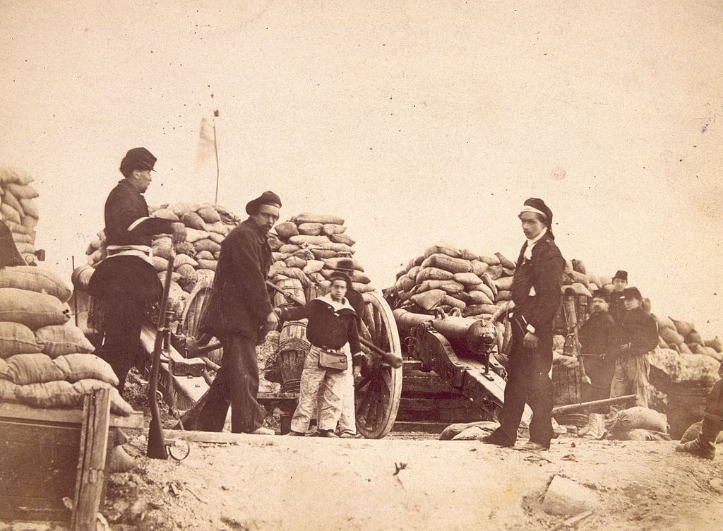 #20 A battery at their artillery post during the civil war between the Third Republic and the Paris Commune, during the Franco-Prussian war.