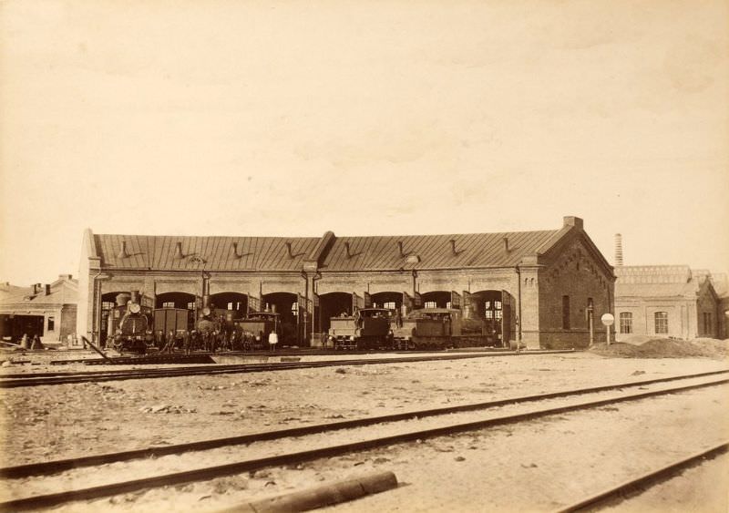 #40 Main depot of the Pskov-Riga Railway in Valga, April 30, 1890
