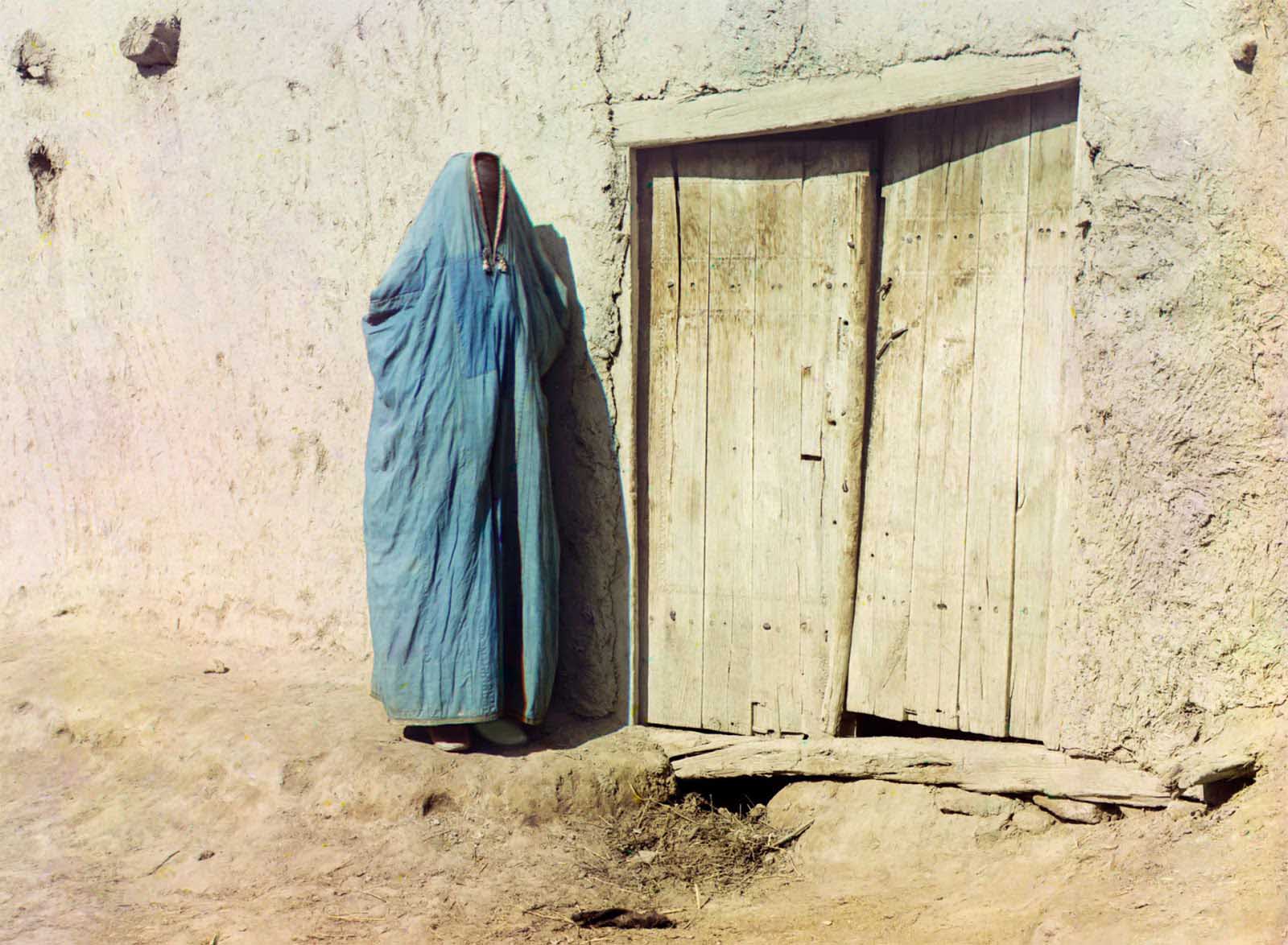 #112 Sart woman in purdah in Samarkand, Uzbekistan, ca. 1910. Until the Russian revolution of 1917, “Sart” was the name for Uzbeks living in Kazakhstan
