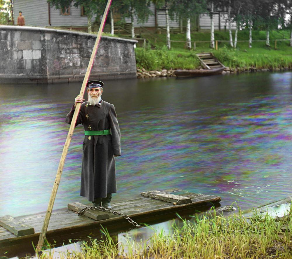 #22 An eighty-four years old supervisor of Chernigov floodgate with sixty-six years of service, 1909