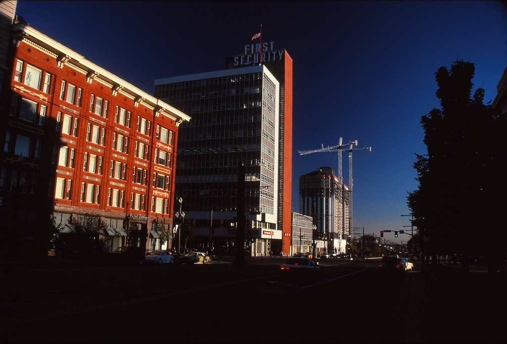 #60 Salt Lake City, 1990s