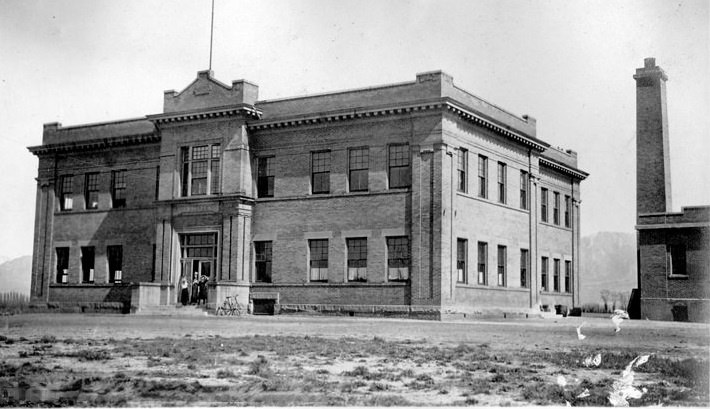 #37 Hillcrest School, 1916