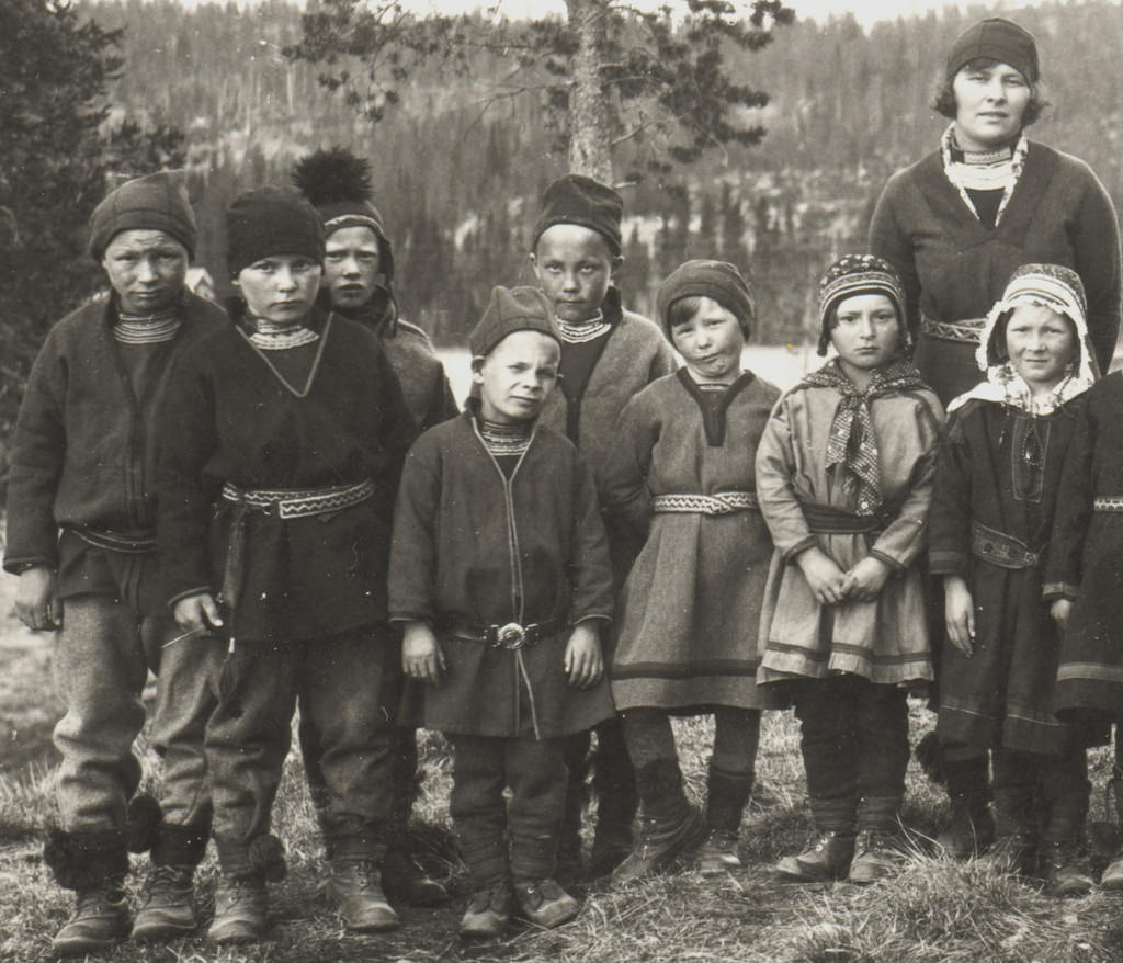 #38 A Sami school class with teacher in the early 1930s. Stensele, Västerbotten County in Sweden.