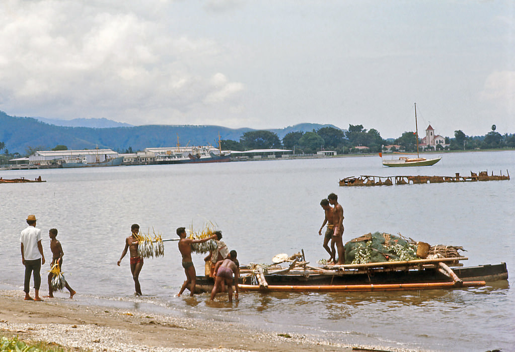 #21 Dili fishermen, Timor, 1970s
