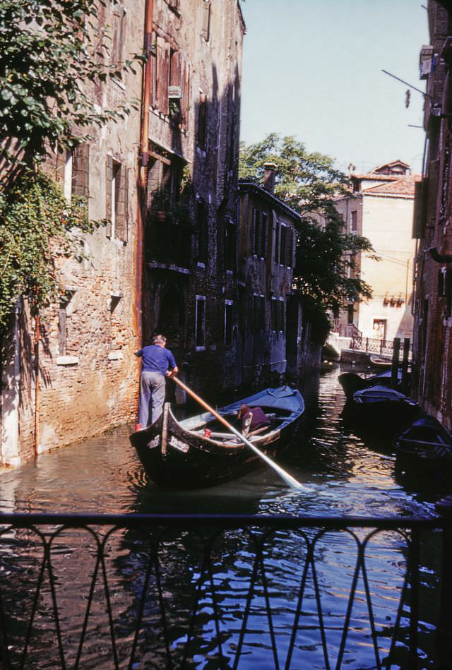 #21 Venice, early 1950s