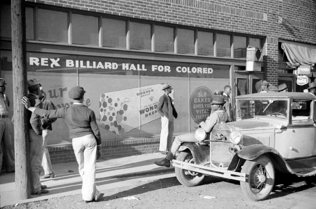 #9 Beale Street, Memphis, Tennessee. Rex Billiard Hall for Colored, 1939.