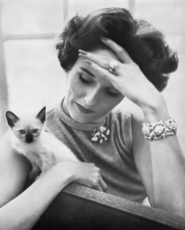 #15 Babe Paley, Harper’s Bazaar, October 1951