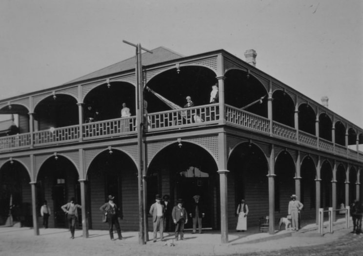 #28 Ingleside Hotel, 1890