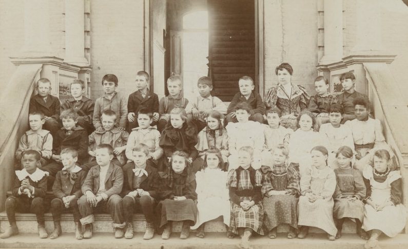 #35 Third-grade picture of Viola Stoner and classmates, 1896