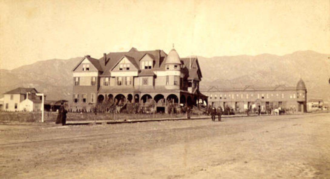 #21 Burbank Villa Hotel, 1887