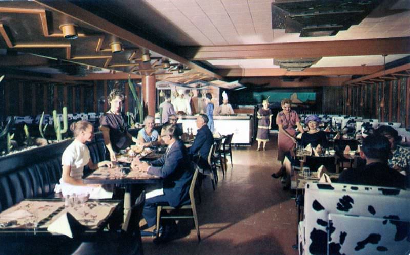 #12 Myrtlewood Bar, Indian Room, Blackhawk Restaurant, Chicago