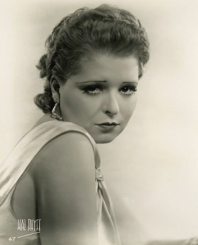 #12 Clara Bow