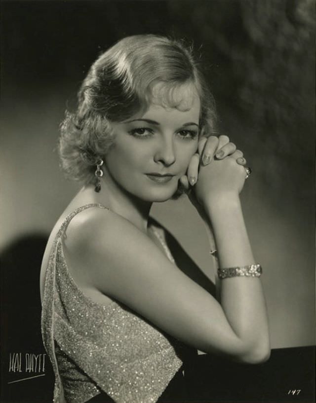 #43 Marian Nixon
