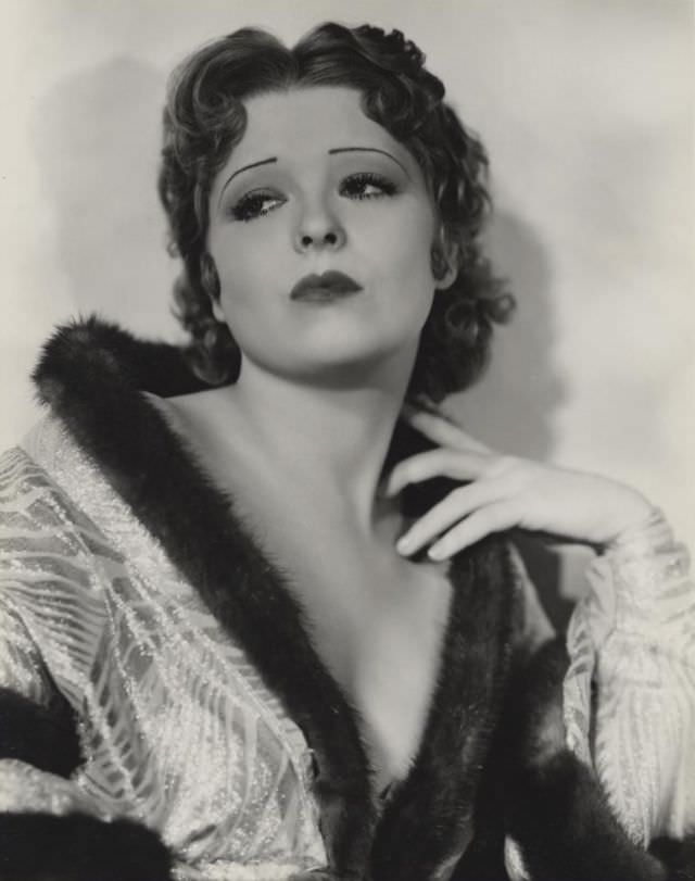 #8 Clara Bow