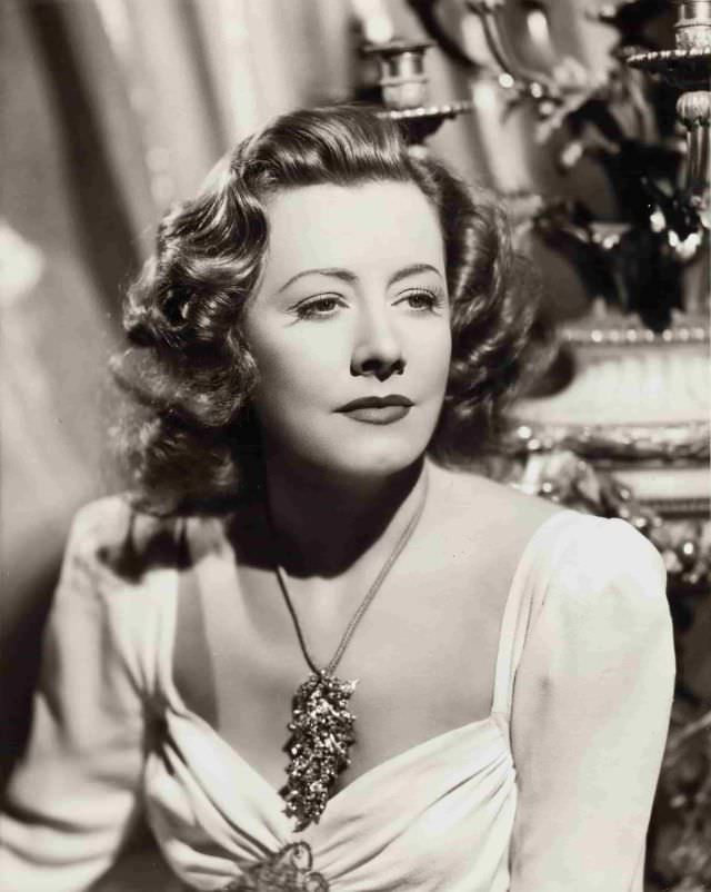 #23 Irene Dunne, 1941