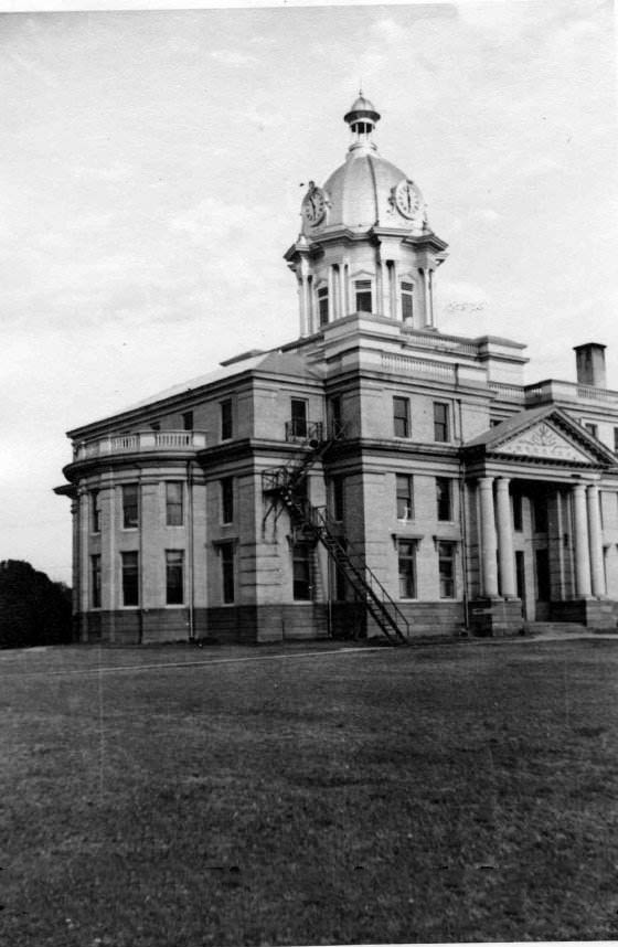 #31 Located in Kountze, Texas Hardin County’s third courthouse was completed in 1905.