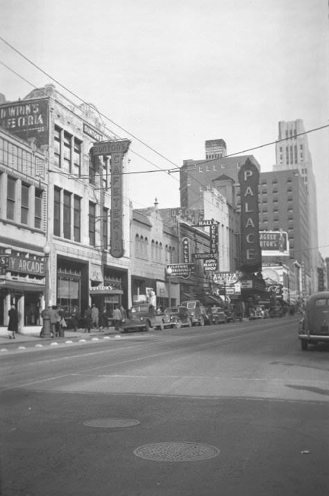 #38 Elm Street, north side, looking east from about Stone, downtown Dallas, 1907uilding,1907