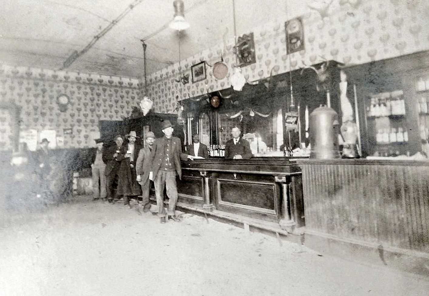 #69 Jefferson Dagnal’s Saloon, Deep Ellum, 1906