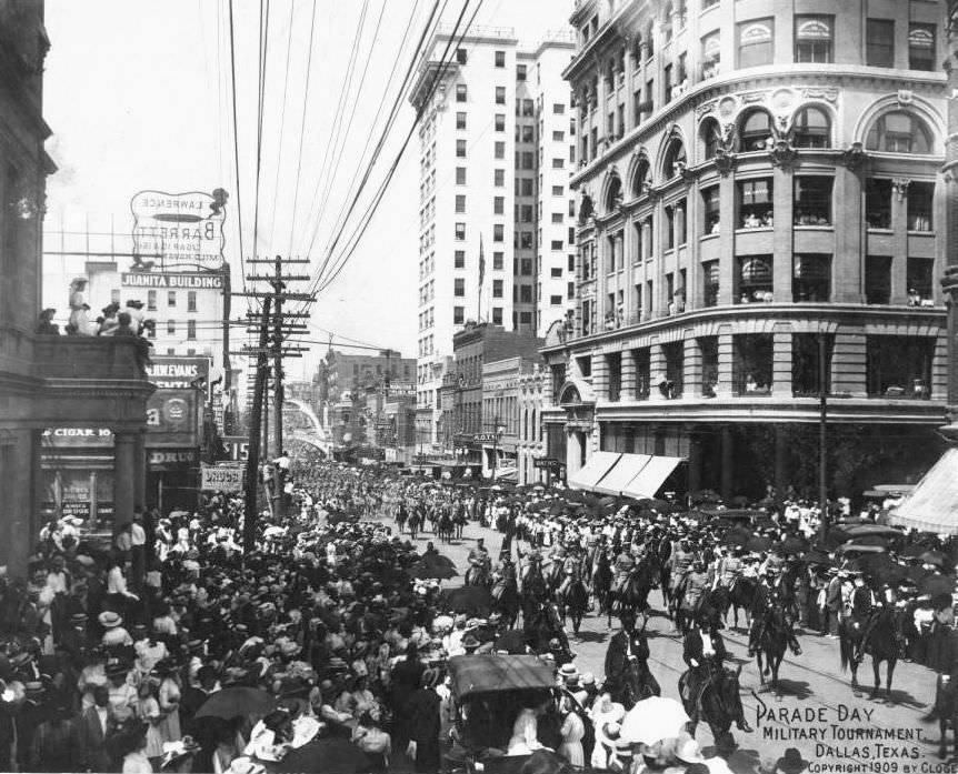 #8 Main Street looking west from Ervay, 1909