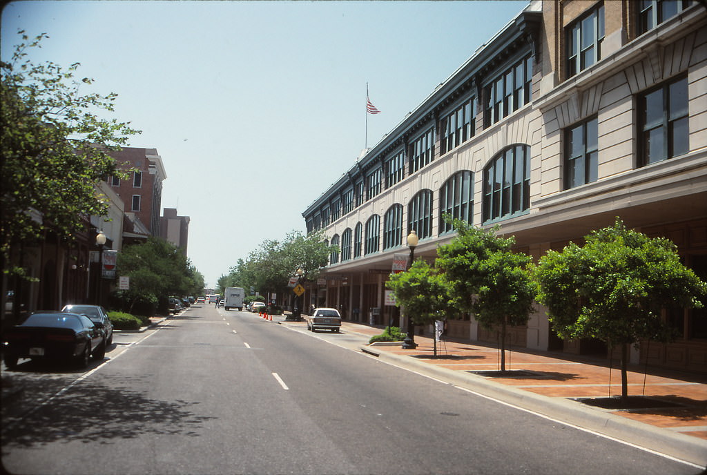 #36 Palafox Place, downtown Pensacola, Florida, 1992