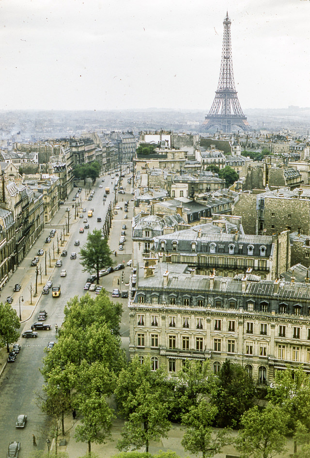 #133 Looking down Avenue d’Iéna toward the Eiffel Tower, May 19, 1954