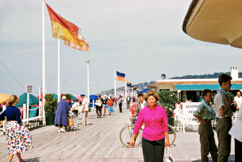 #23 Le Planches de Deauville (cnr Place Claude Lelouch), Deauville, 1958