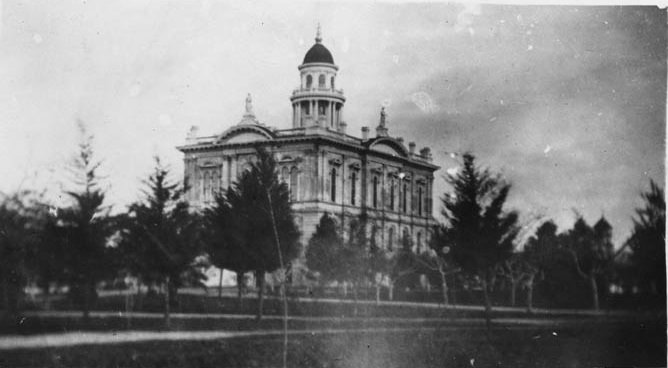 #42 Old Court House, 1894
