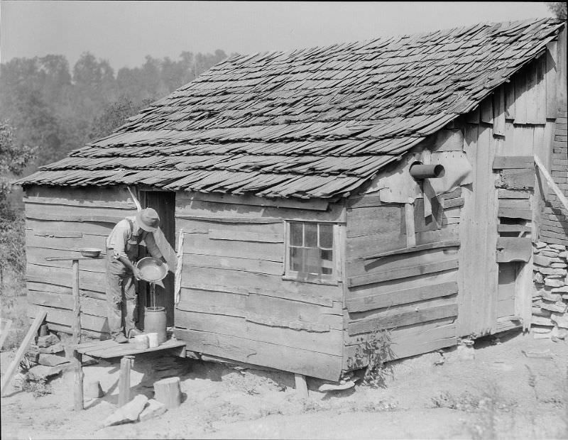 #24 Rear view of the McHaffie homestead at Powell Station, Route #1, Knox County, Tennessee, October 1933