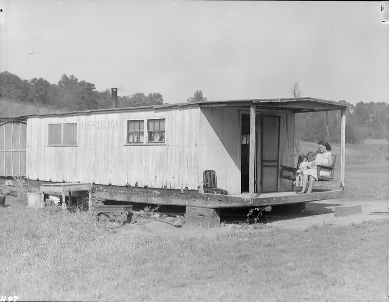 #26 Squatter’s home on Andersonville Road, Tennessee.