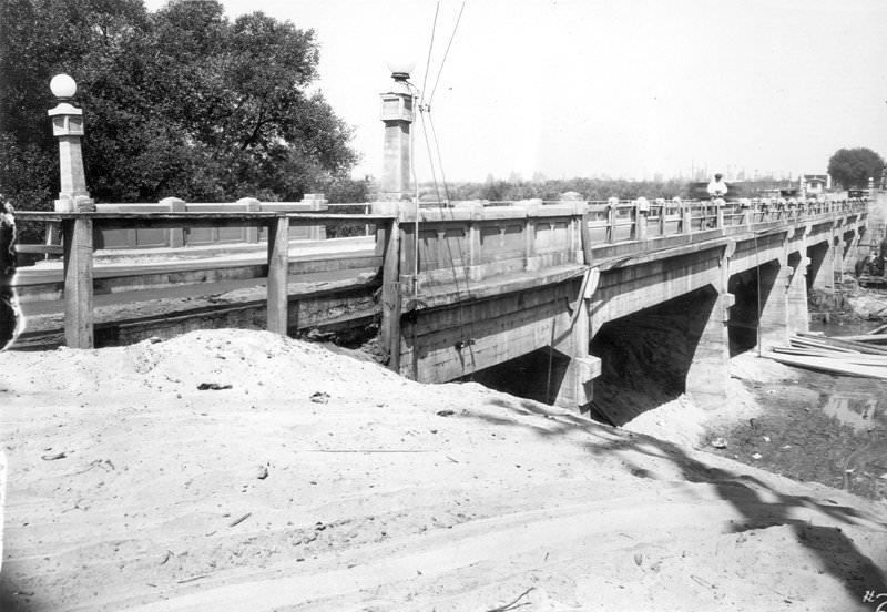 #12 Universal City Bridge for Carl Laemmle’s Universal City Pictures on the former Taylor Ranch in Lankershim Township, 1925.