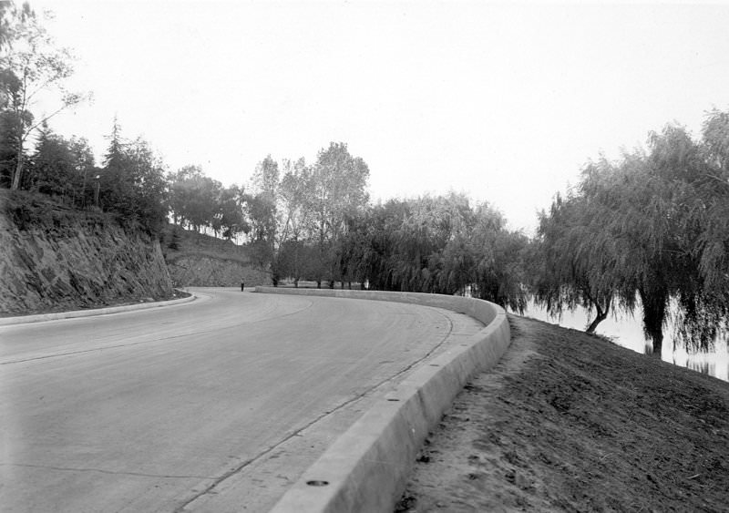 #15 West Silver Lake Drive, 1925