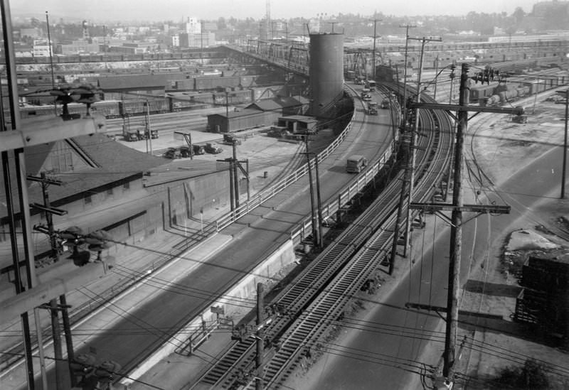 #72 Fourth Street viaduct, 1926