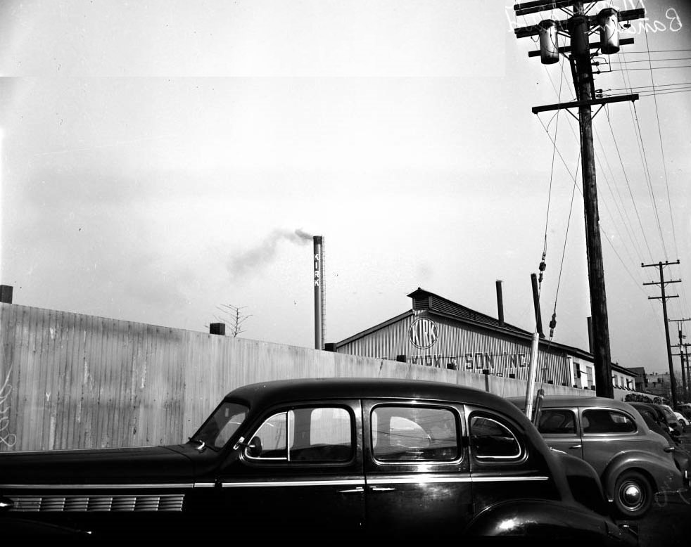 #11 Hammond Lumber Company stacks at Washington Boulevard and Alameda Street at 3:25 p.m.; Morris P Kirk and Son Inc, 1948