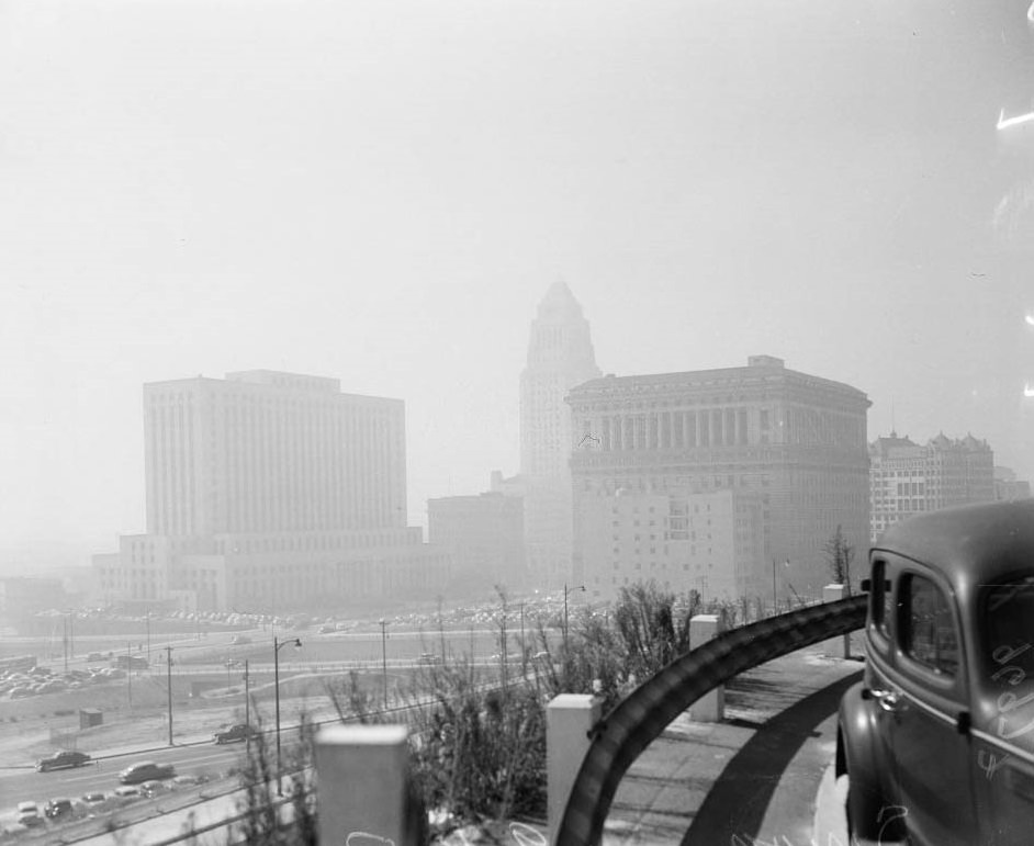 #92 Civic Center taken from Hill Street overlooking North Broadway, Smog, 1952