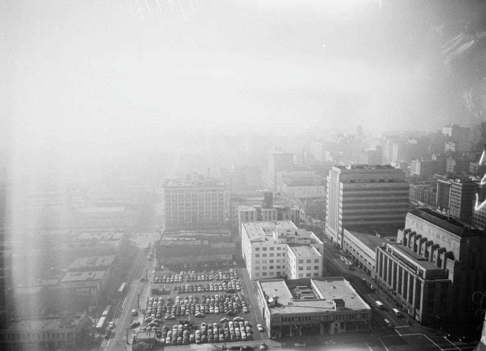 #109 East from Sunset Towers, Smog, 1950